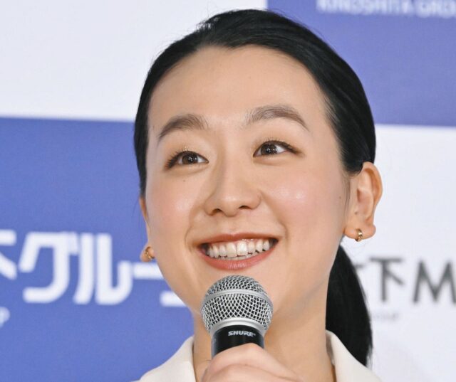 スケート　浅田真央　現在　コーチ　会社設立